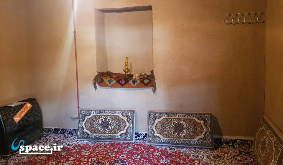 نمای داخلی اقامتگاه بام شهر - قزوین - الموت (معلم کلایه)